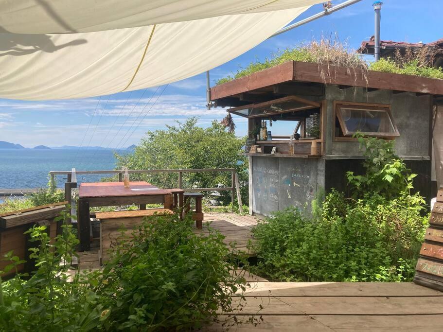 Lemon Tree Hotel Megijima Exterior photo