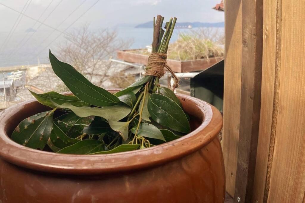 Lemon Tree Hotel Megijima Exterior photo